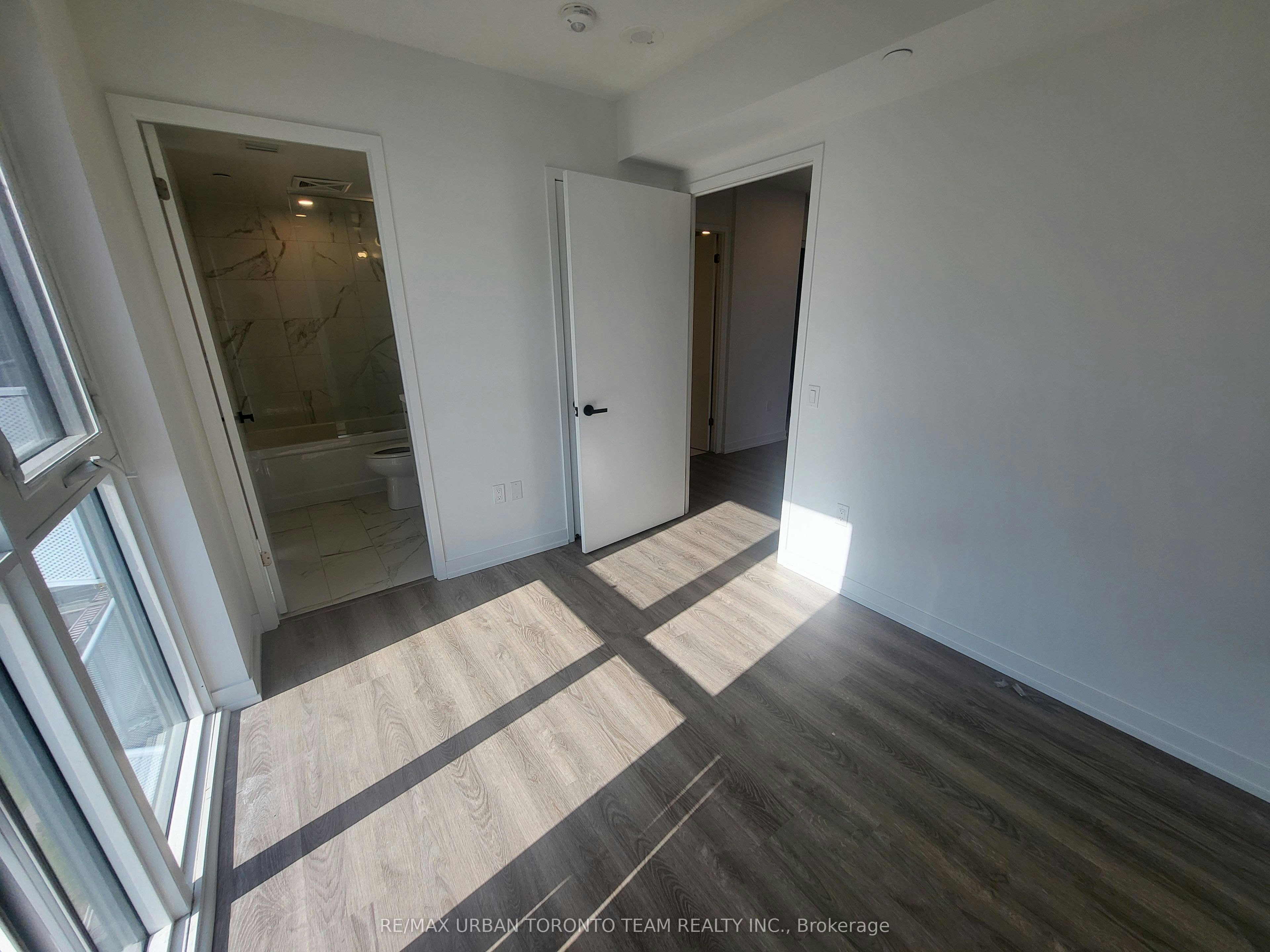 2306-195 Commerce Street, Vaughan, ON, L4K 0P9 - 7
