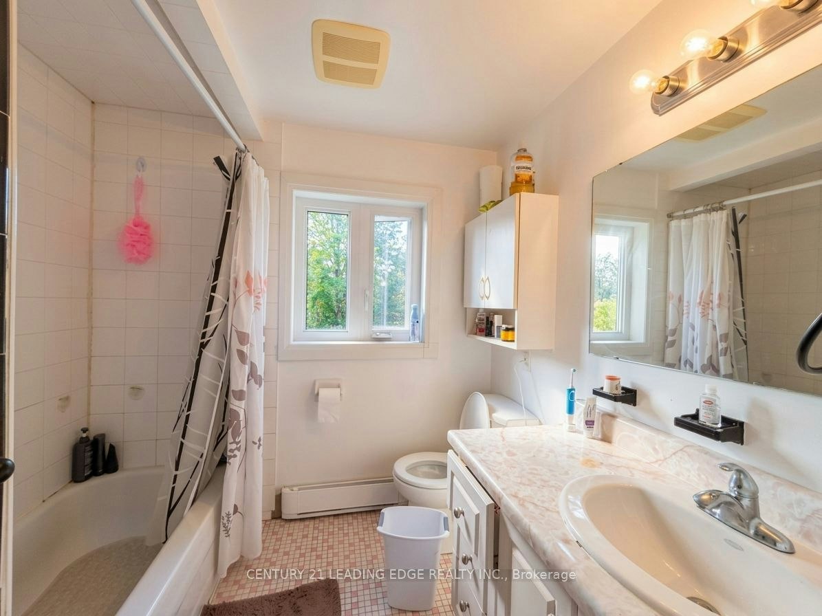 2-134 Lucas Street, Richmond Hill, ON, L4C 4P5 - 7
