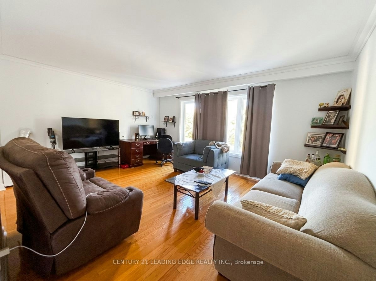 2-134 Lucas Street, Richmond Hill, ON, L4C 4P5 - 4