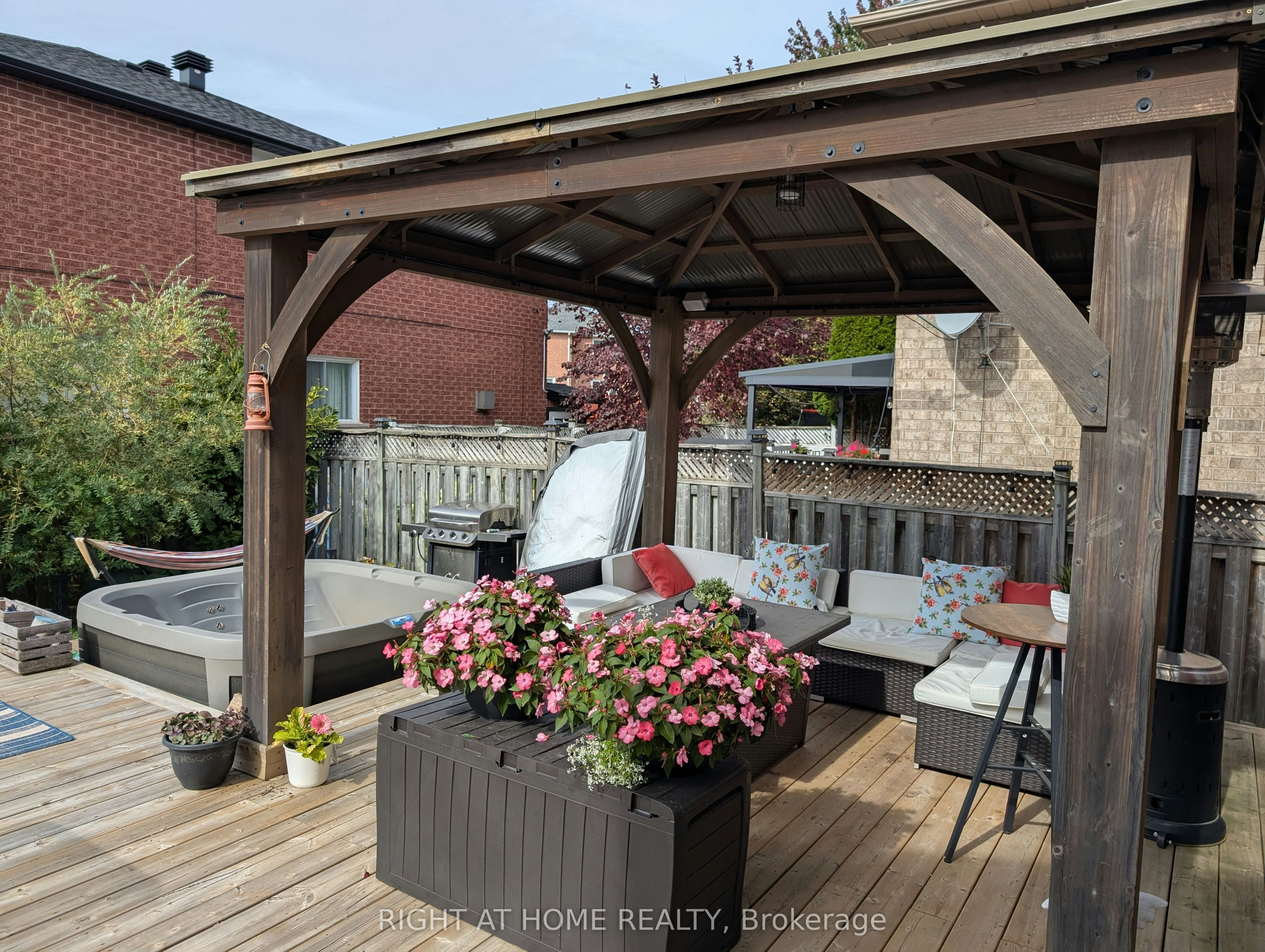 4 Bayel Crescent, Richmond Hill, ON, L4S 1C2 - 7