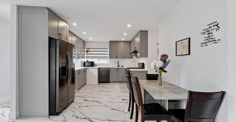 286 Palmer Avenue, Richmond Hill, ON, L4C 1P3 - 6