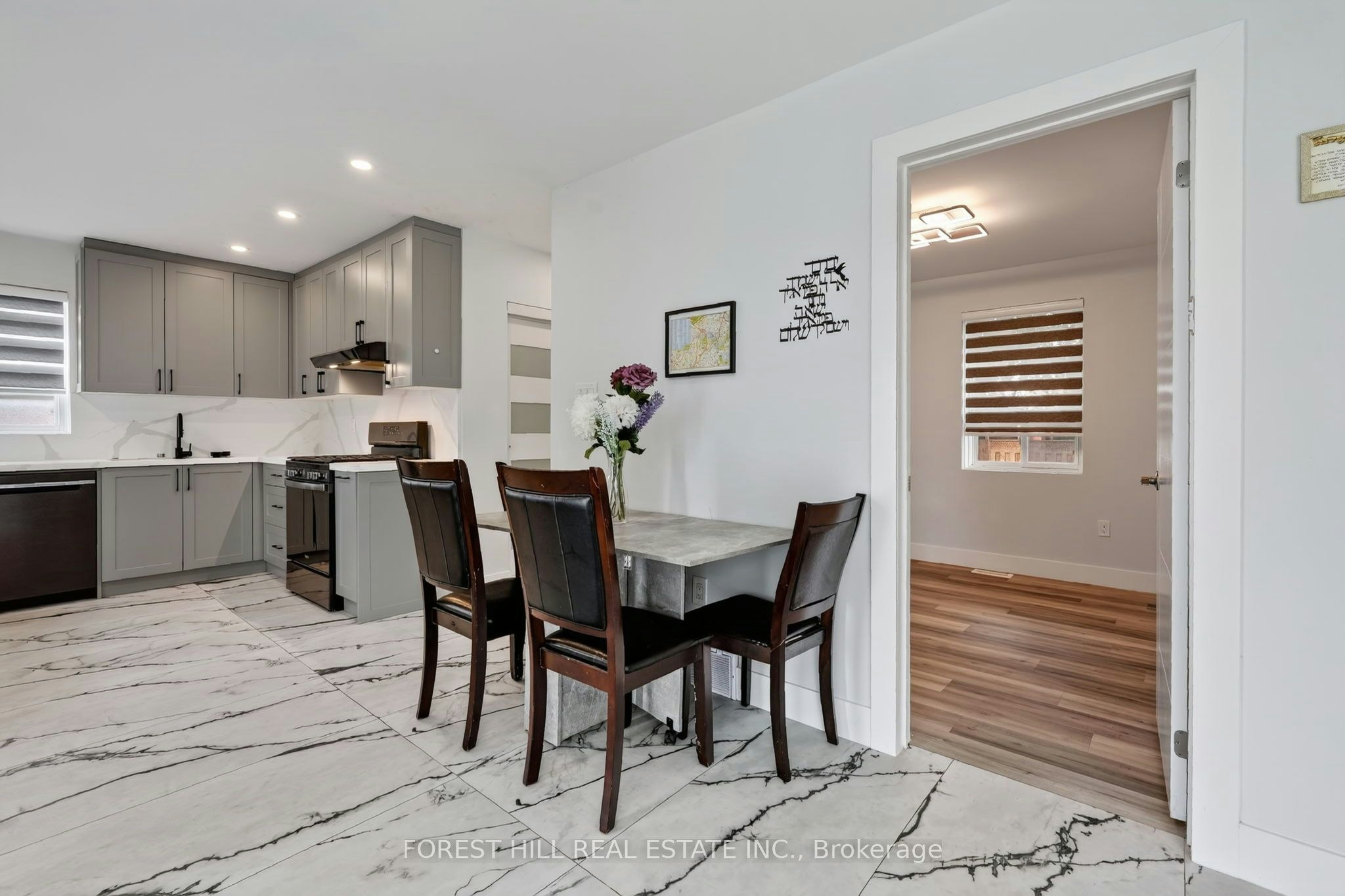 286 Palmer Avenue, Richmond Hill, ON, L4C 1P3 - 7
