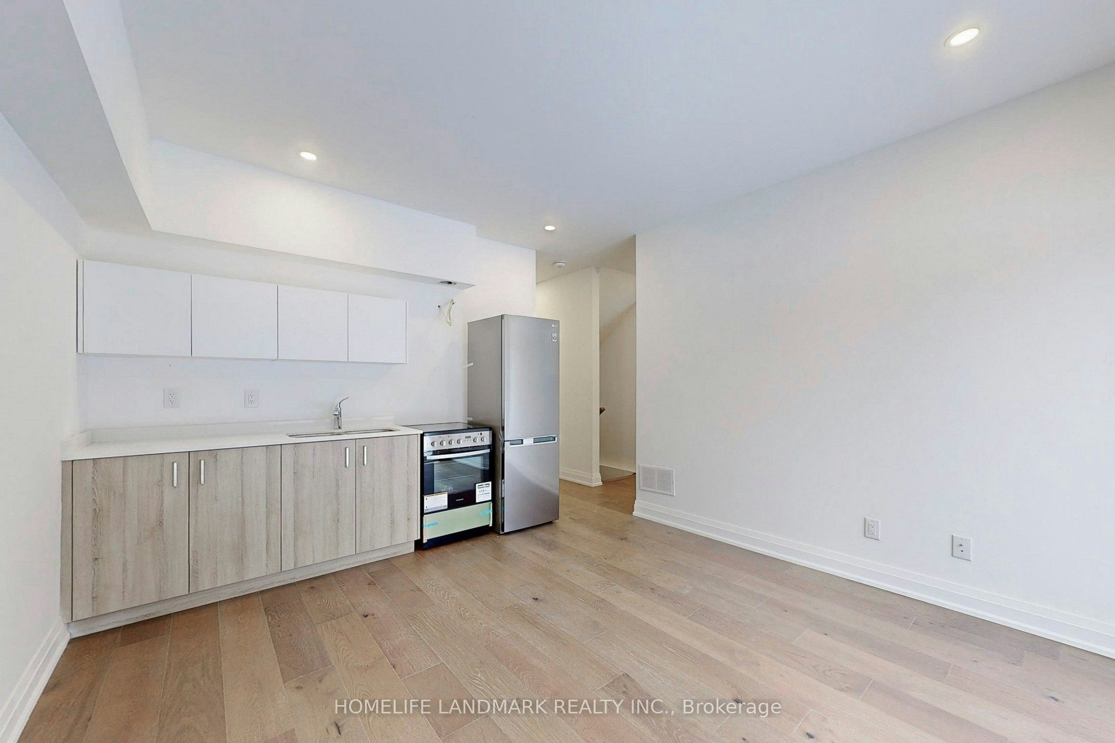 Lower-22 Persica Street, Richmond Hill, ON, L4E 1L3 - 4