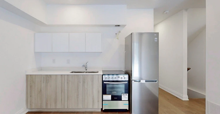 Lower-22 Persica Street, Richmond Hill, ON, L4E 1L3 - 3