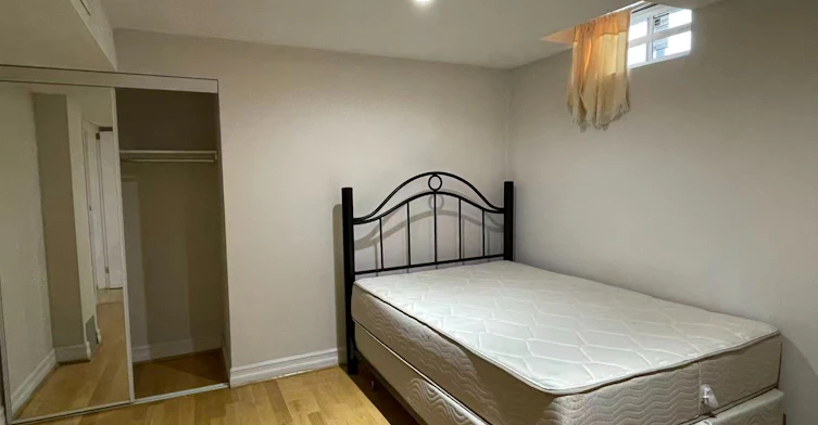 Bsmt-Room 1-226 Highglen Avenue, Markham, ON, L3S 3H1 - 3