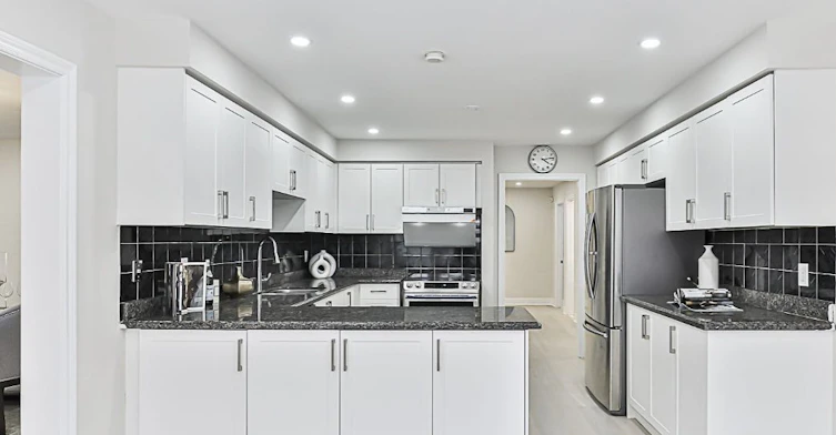 Bsmt-Room 2-226 Highglen Avenue, Markham, ON, L3S 3H1 - 2