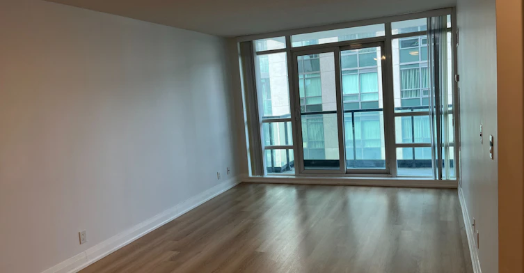 509-75 South Town Centre Boulevard, Markham, ON, L6G 0B3 - 9