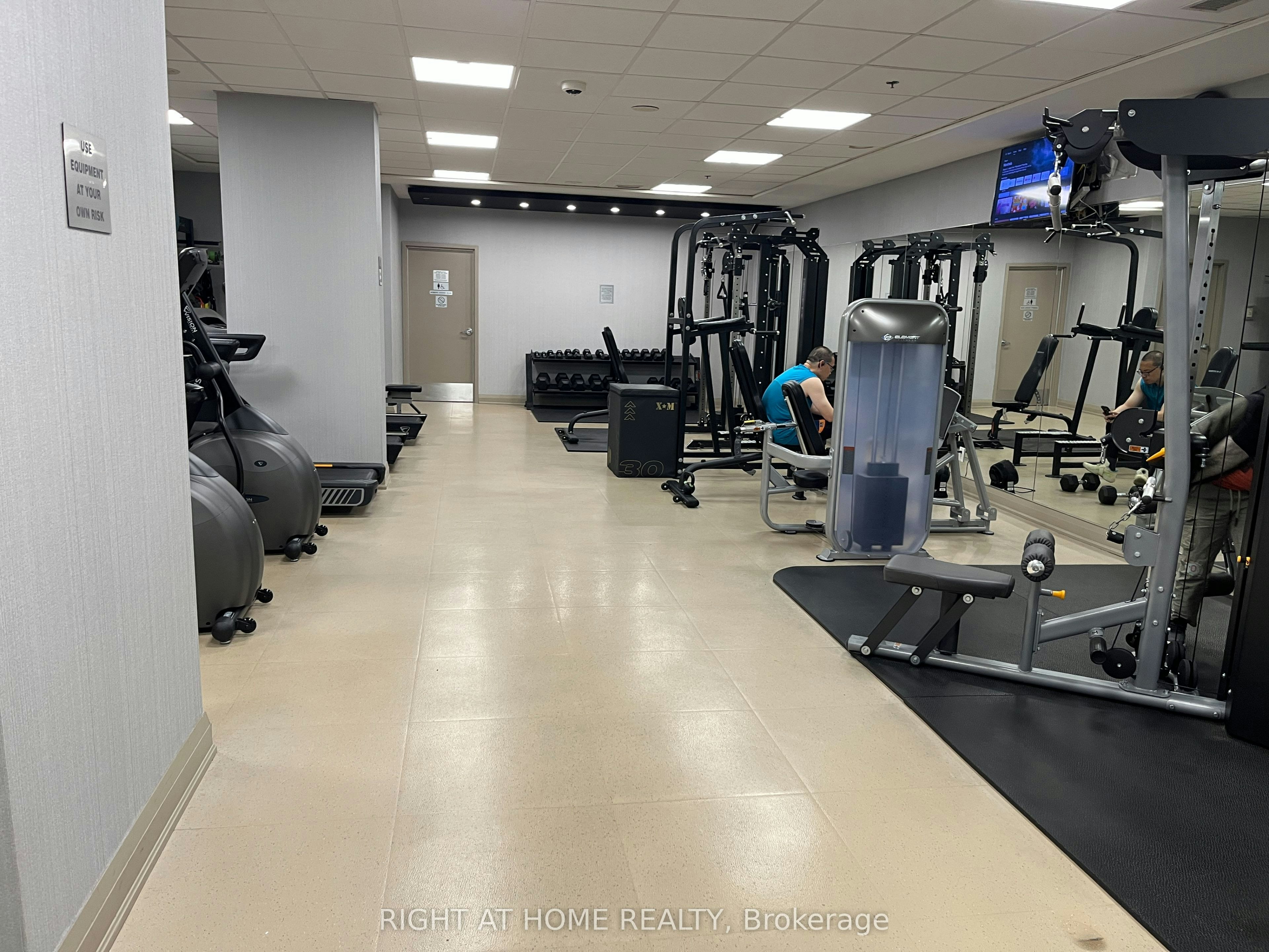 509-75 South Town Centre Boulevard, Markham, ON, L6G 0B3 - 17
