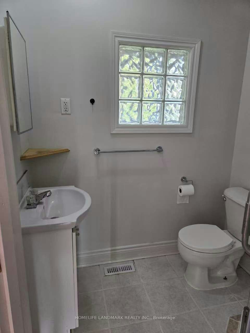 9A Metro Road S, Georgina, ON, L4P 1V7 - 3