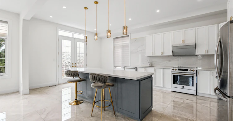 309 Gibson Circle, Bradford West Gwillimbury, ON, L3Z 0X2 - 7