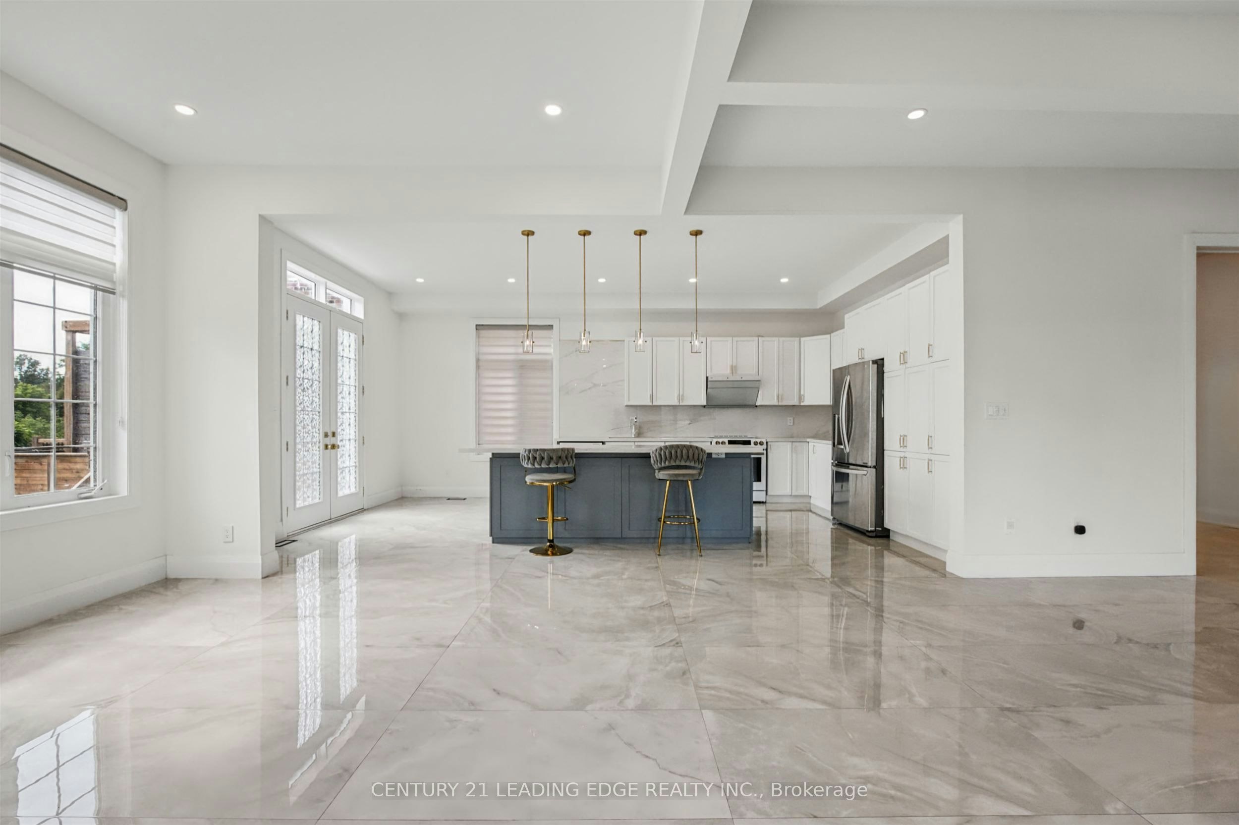 309 Gibson Circle, Bradford West Gwillimbury, ON, L3Z 0X2 - 12