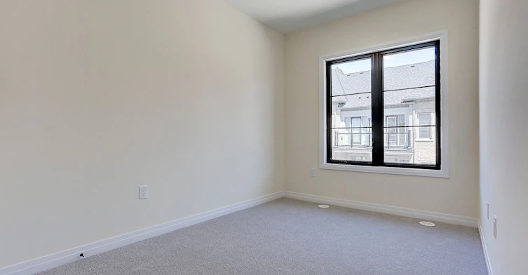 113 De La Roche Drive, Vaughan, ON, L4H 5A3 - 8