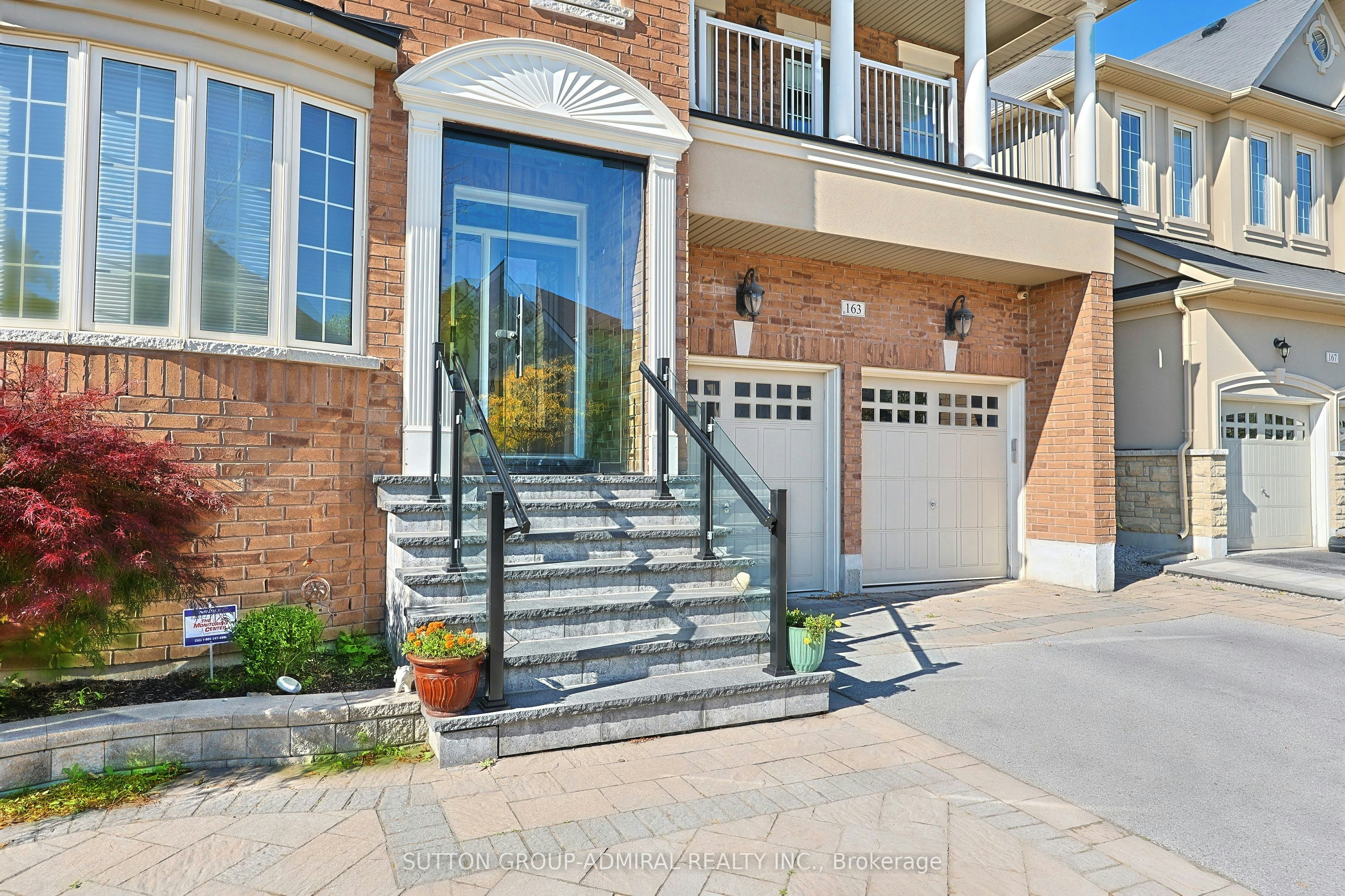 163 Heintzman Crescent, Vaughan, ON, L6A 4T8 - 2