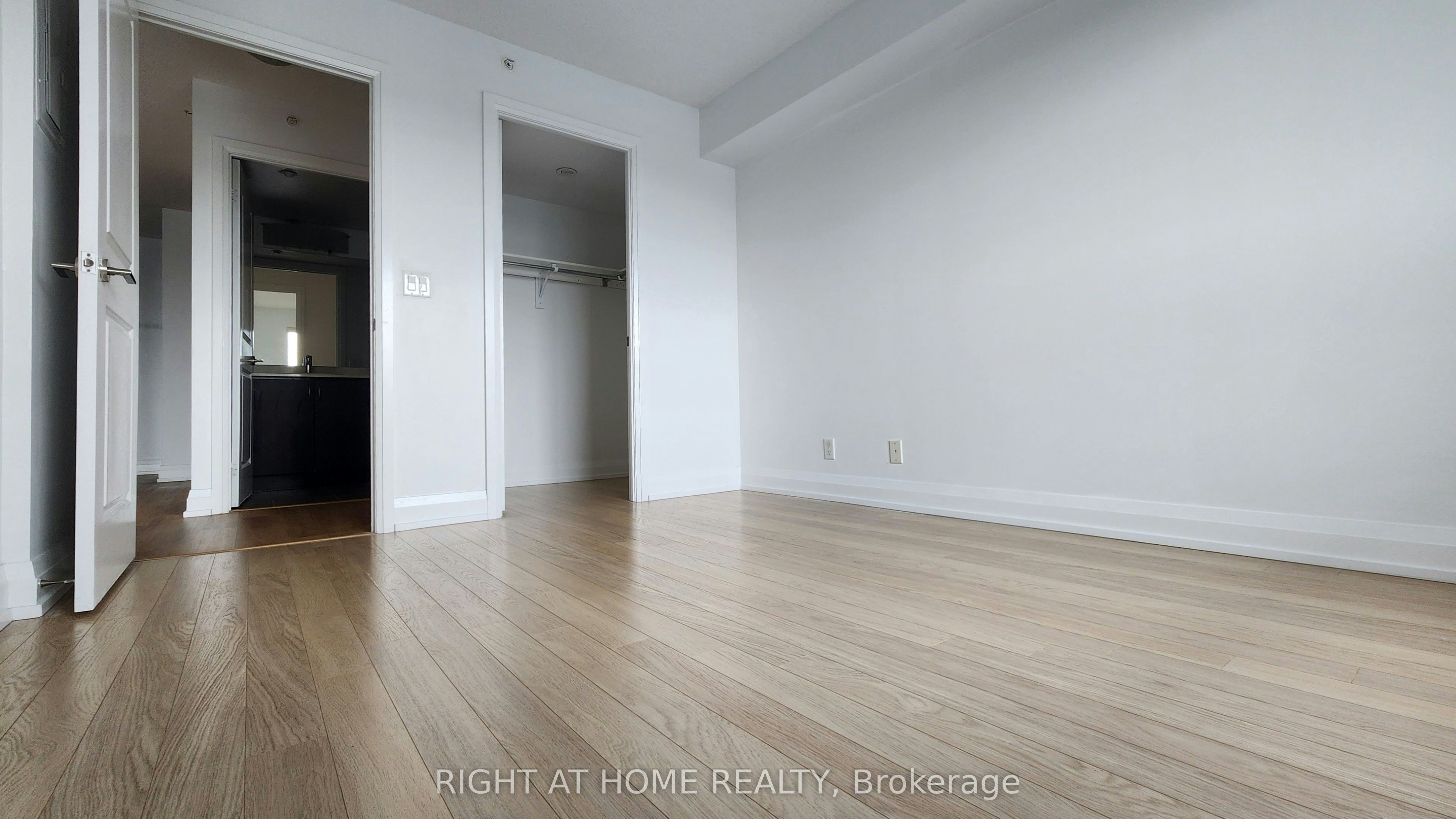817-370 Highway 7 Avenue E, Richmond Hill, ON, L4B 0C4 - 6