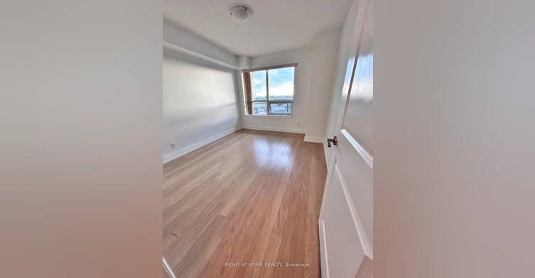 817-370 Highway 7 Avenue E, Richmond Hill, ON, L4B 0C4 - 5