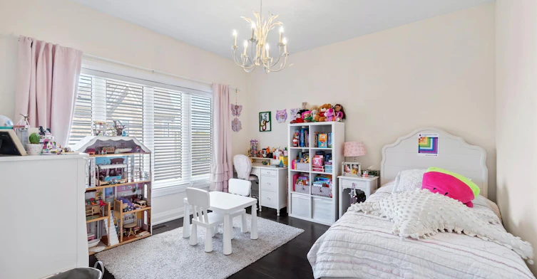 8 Duncombe Lane, Richmond Hill, ON, L4C 1C2 - 23