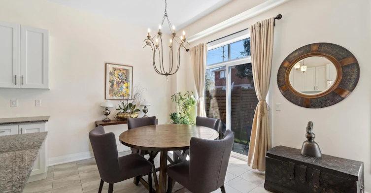 8 Duncombe Lane, Richmond Hill, ON, L4C 1C2 - 33