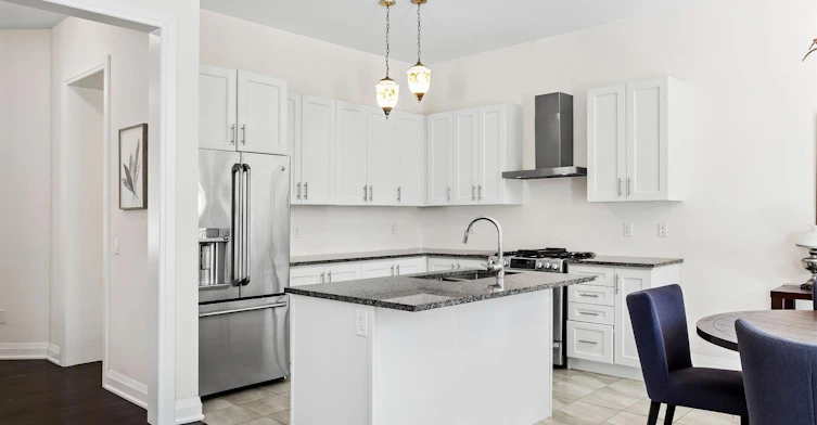 8 Duncombe Lane, Richmond Hill, ON, L4C 1C2 - 41