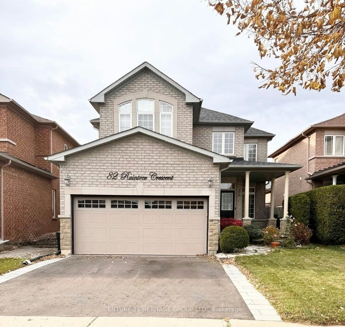 82 Raintree Crescent, Richmond Hill, ON, L4E 3Y8