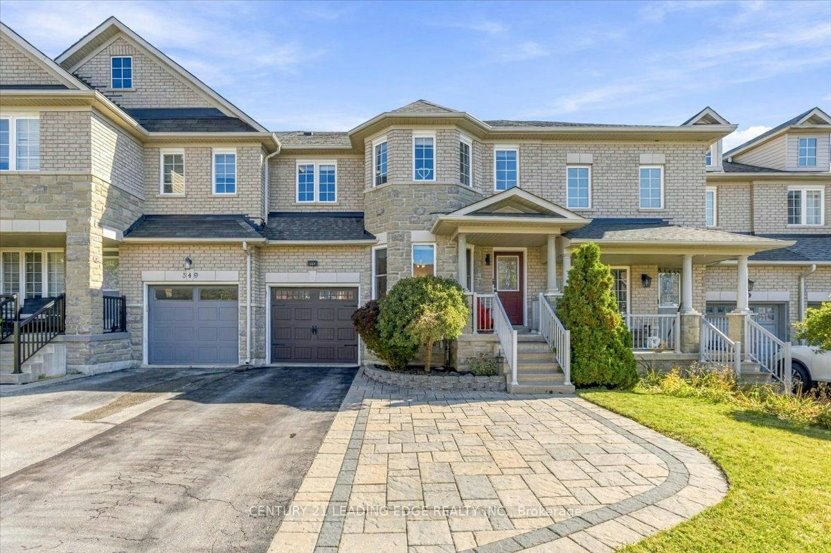 347 Woodfern Way, Newmarket, ON, L3X 2X1