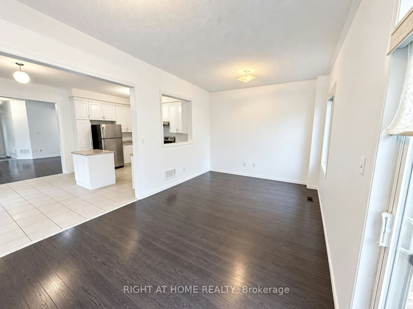 1260 Mccron Crescent, Newmarket, ON, L3X 0A1 - 7