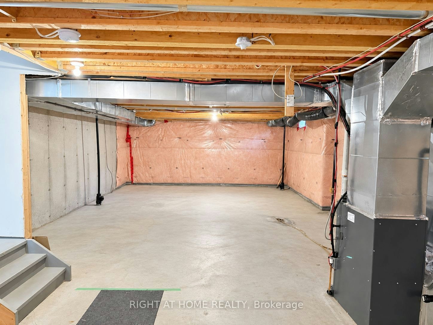 1260 Mccron Crescent, Newmarket, ON, L3X 0A1 - 19