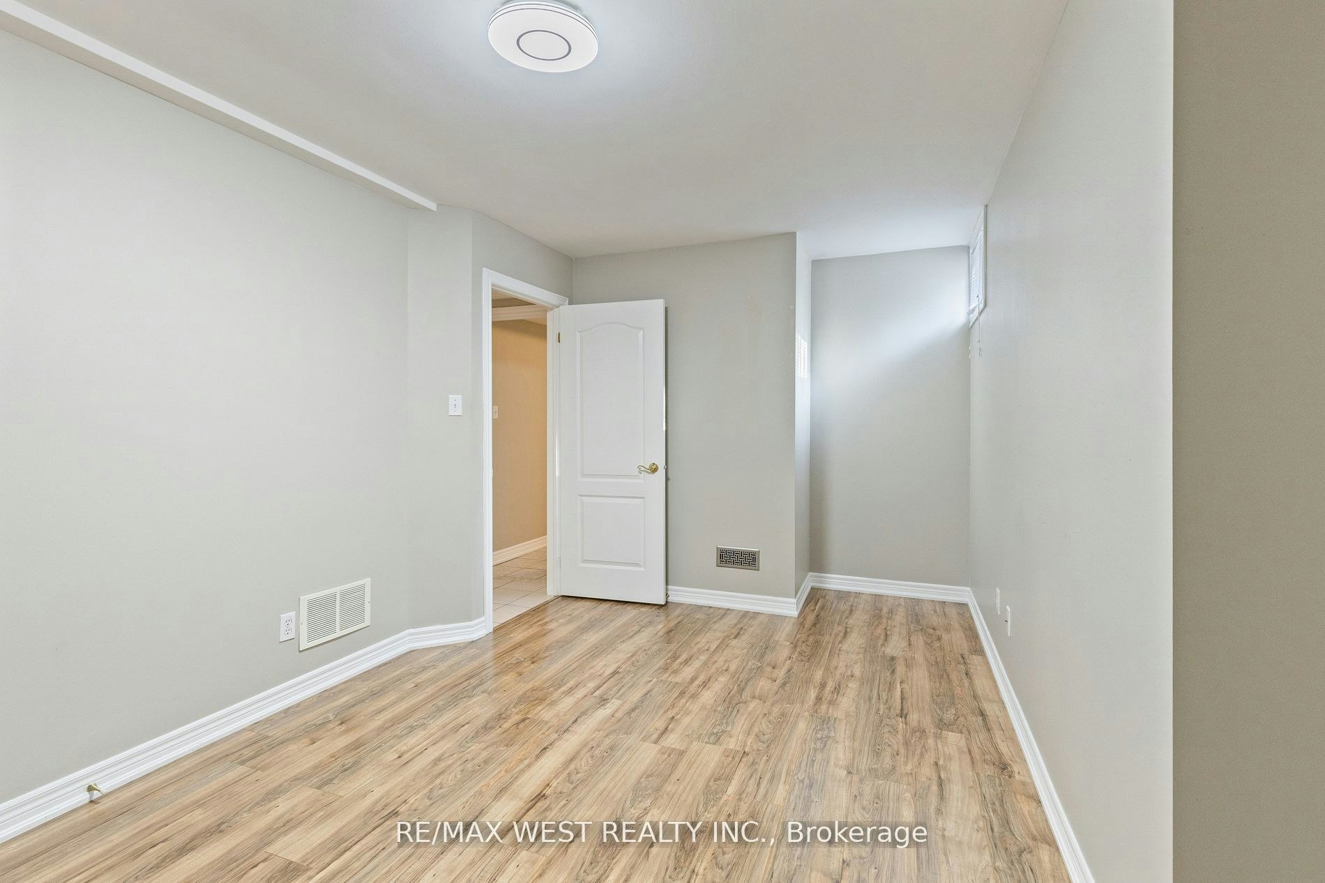 47 Timber Lane, Vaughan, ON, L4L 3J6 - 18