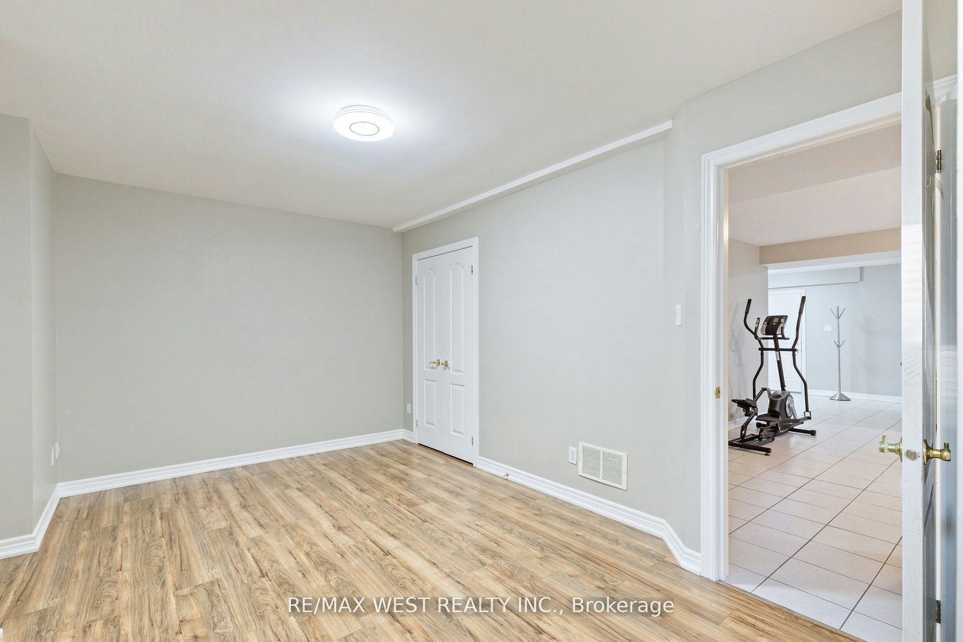 47 Timber Lane, Vaughan, ON, L4L 3J6 - 17