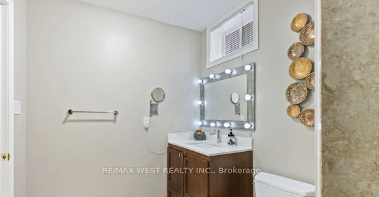 47 Timber Lane, Vaughan, ON, L4L 3J6 - 7
