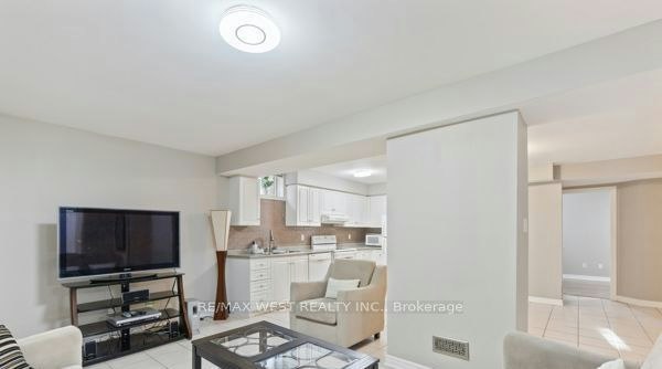 47 Timber Lane, Vaughan, ON, L4L 3J6 - 10