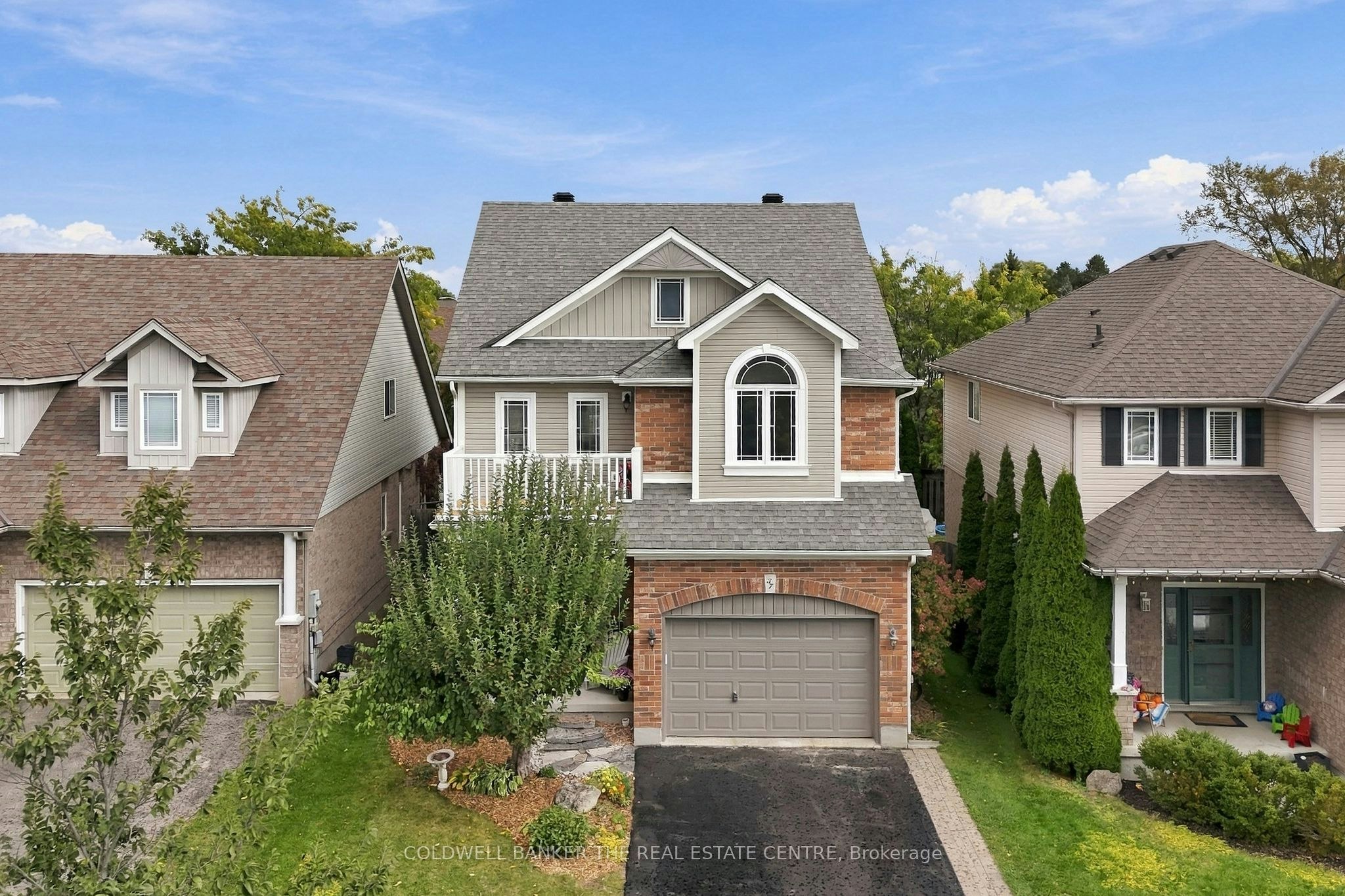 37 Stoneham Street, New Tecumseth, ON, L9R 2E6