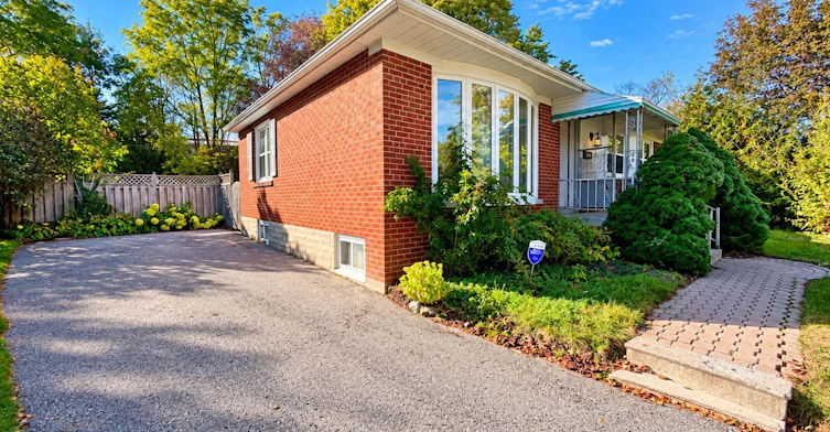 Main Floor-72 Monkswood Crescent, Newmarket, ON, L3Y 2K1 - 4