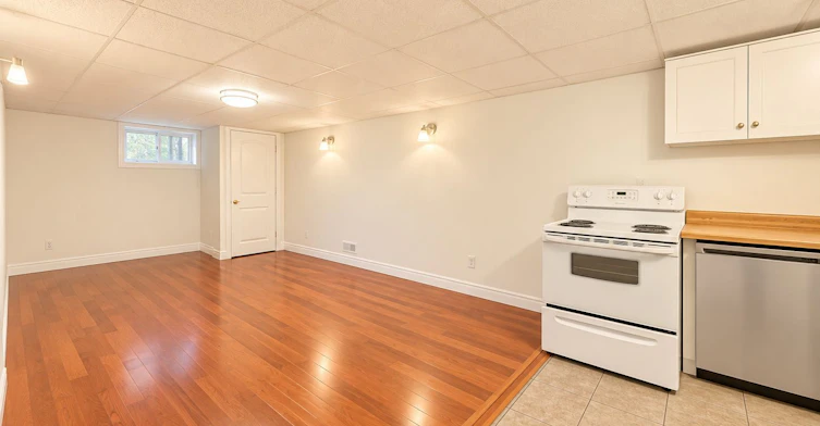 Basement-72 Monkswood Crescent, Newmarket, ON, L3Y 2K1 - 9