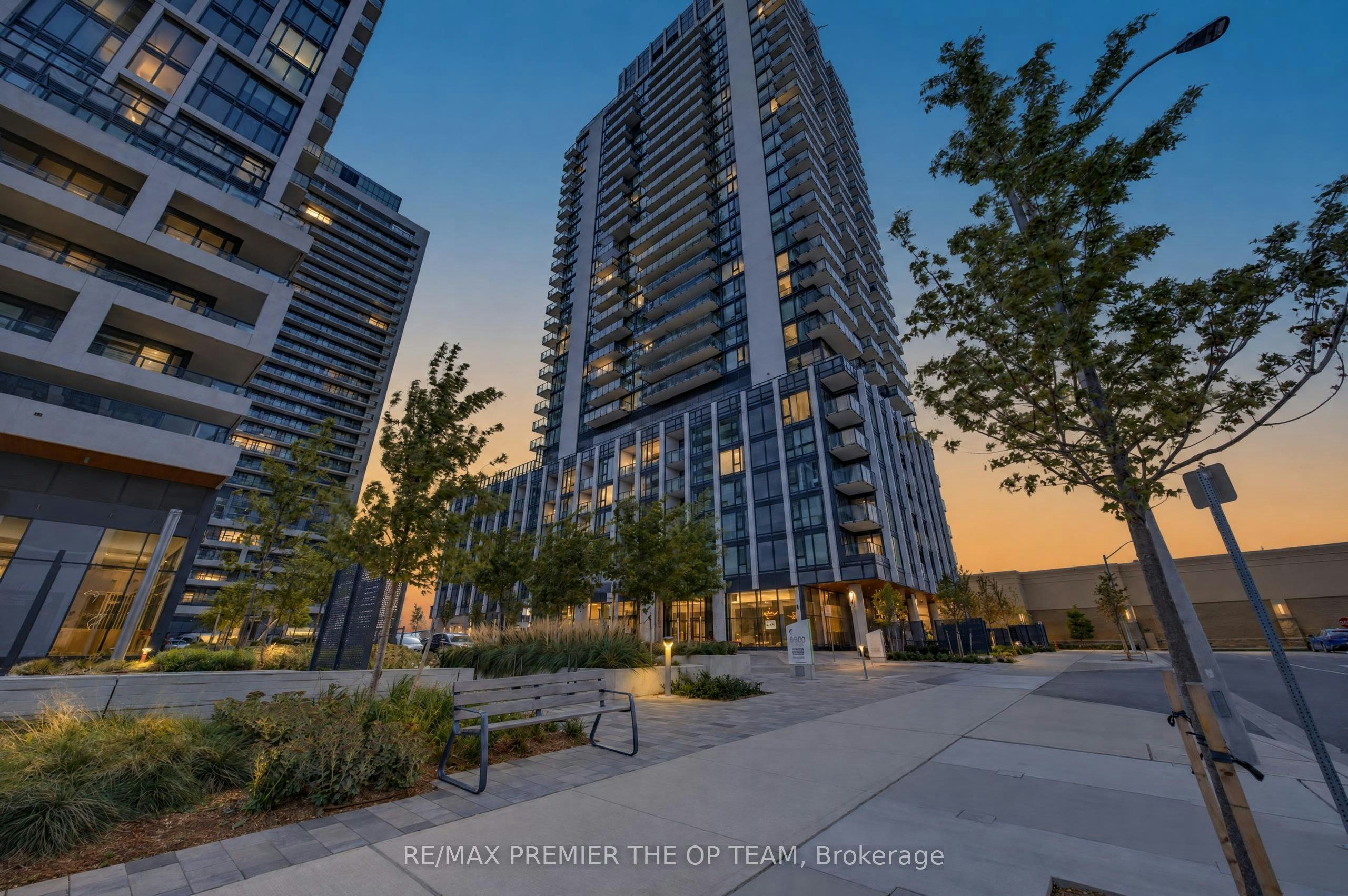 1804-27 Korda Gate, Vaughan, ON, L4K 0P6