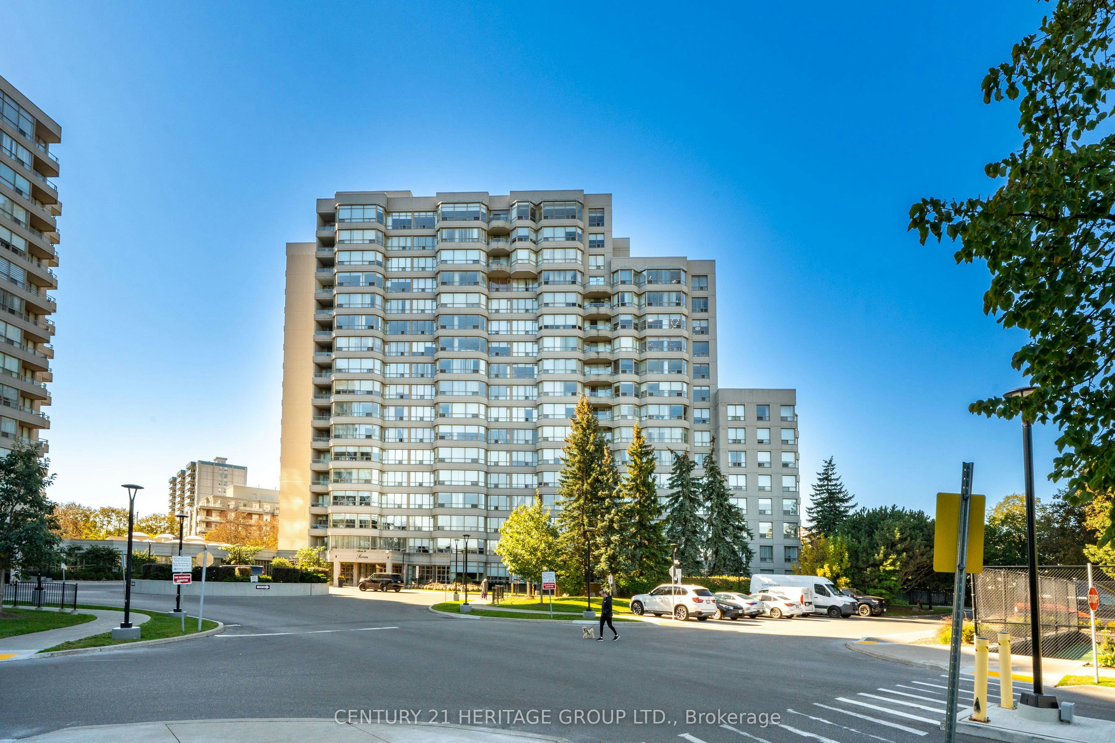1203-7 Townsgate Drive, Vaughan, ON, L4J 7Z9