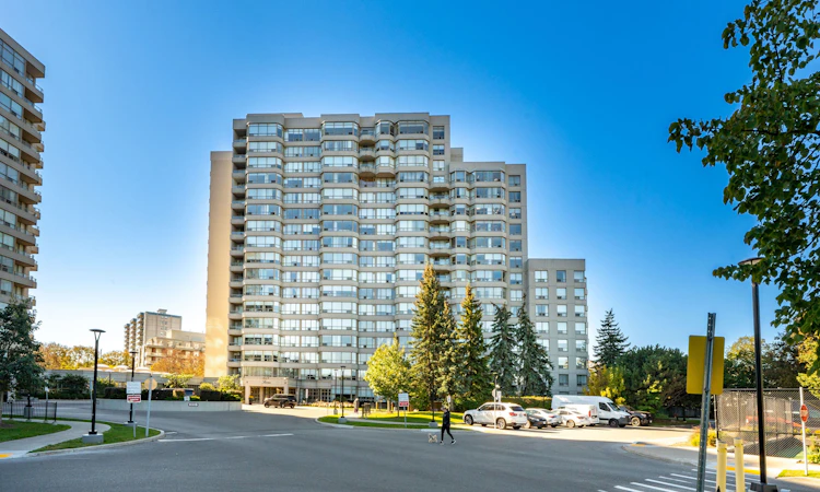 1203-7 Townsgate Drive