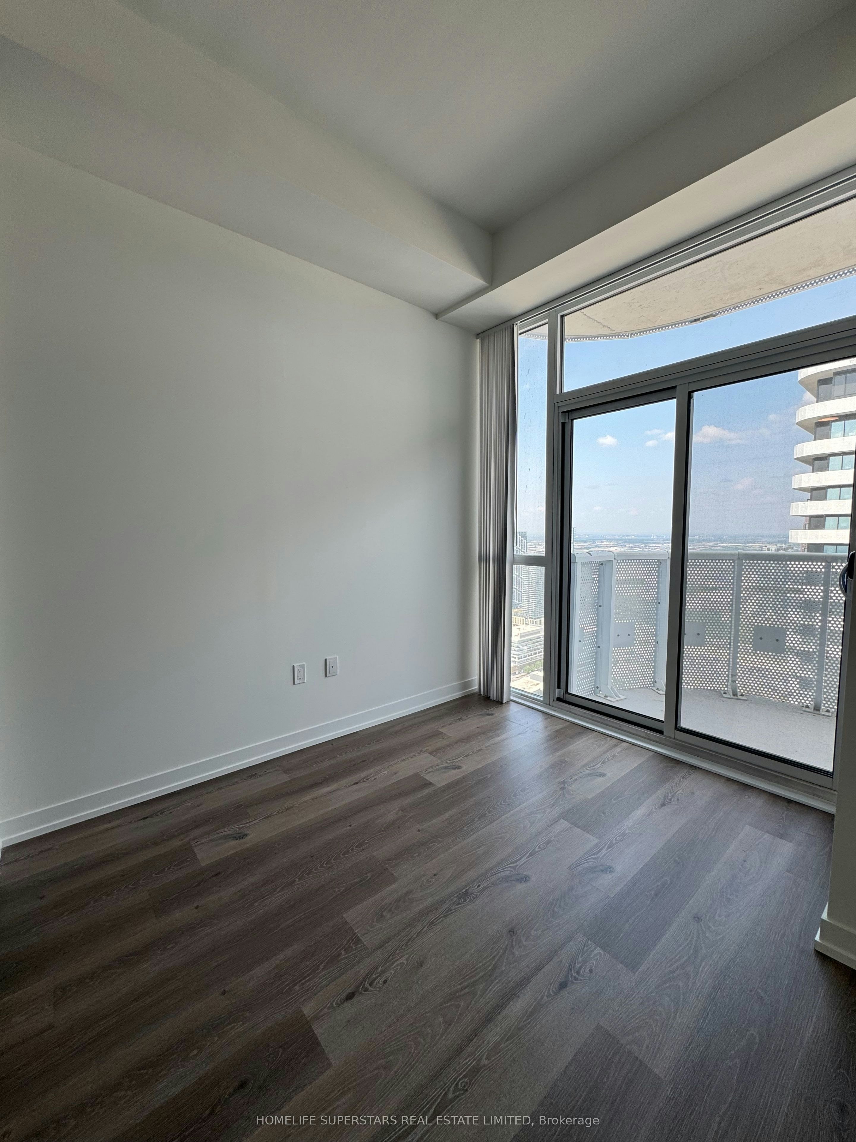 5815-225 Commerce Street, Vaughan, ON, L4K 0R1 - 9