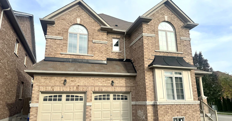 1306 Blencowe Crescent, Newmarket, ON, L3X 0C4