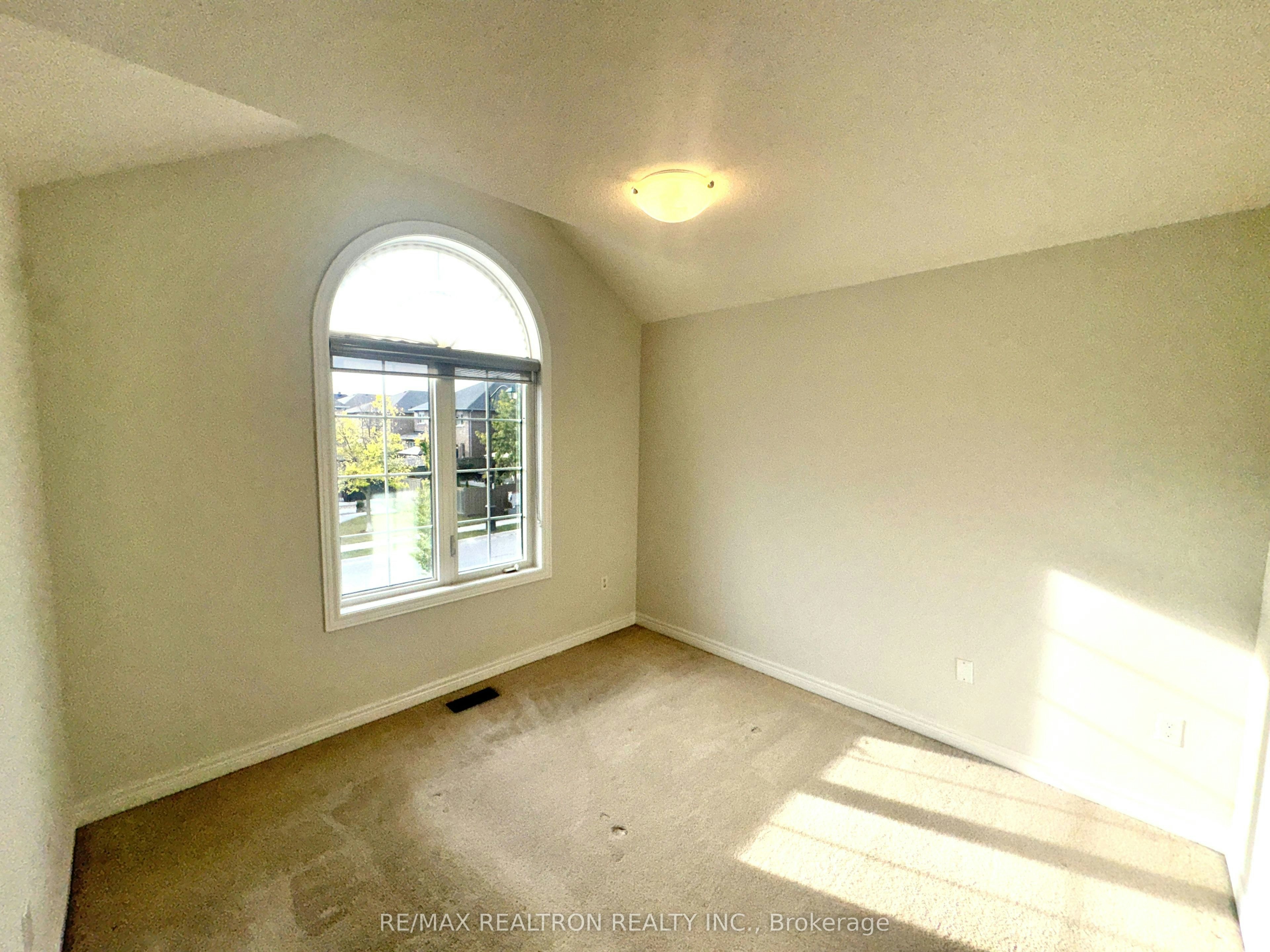 1306 Blencowe Crescent, Newmarket, ON, L3X 0C4 - 24