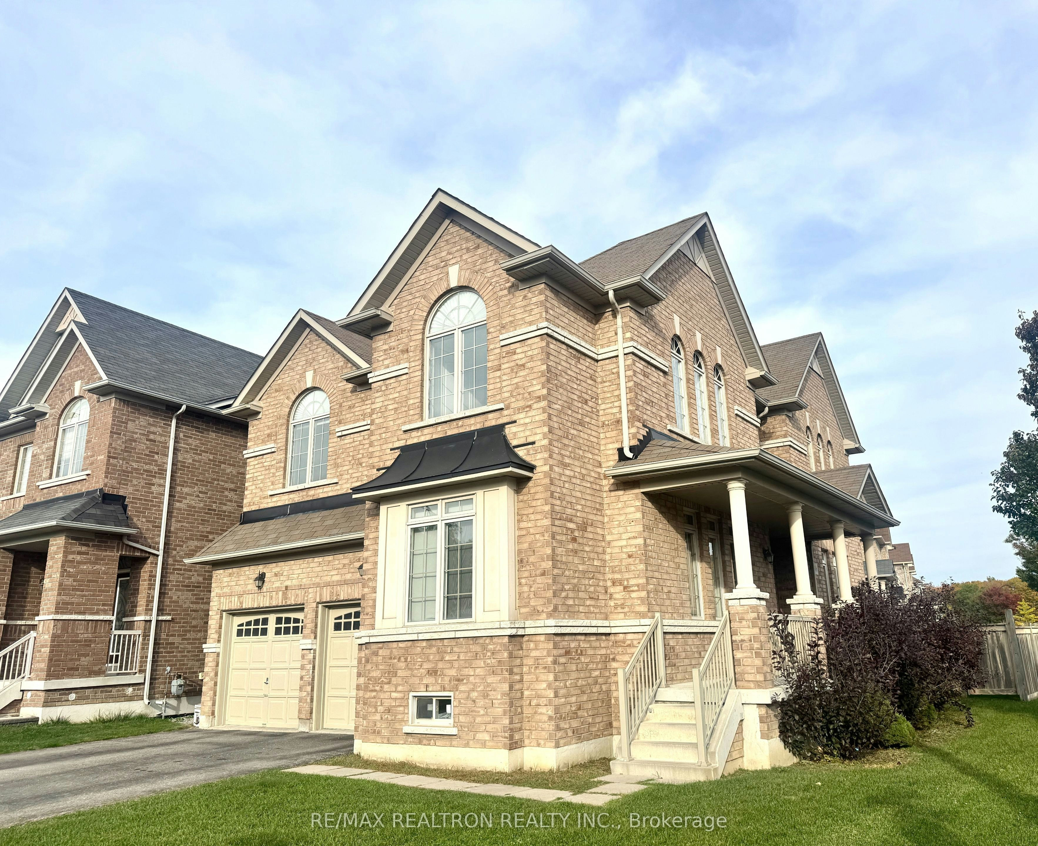1306 Blencowe Crescent, Newmarket, ON, L3X 0C4 - 3