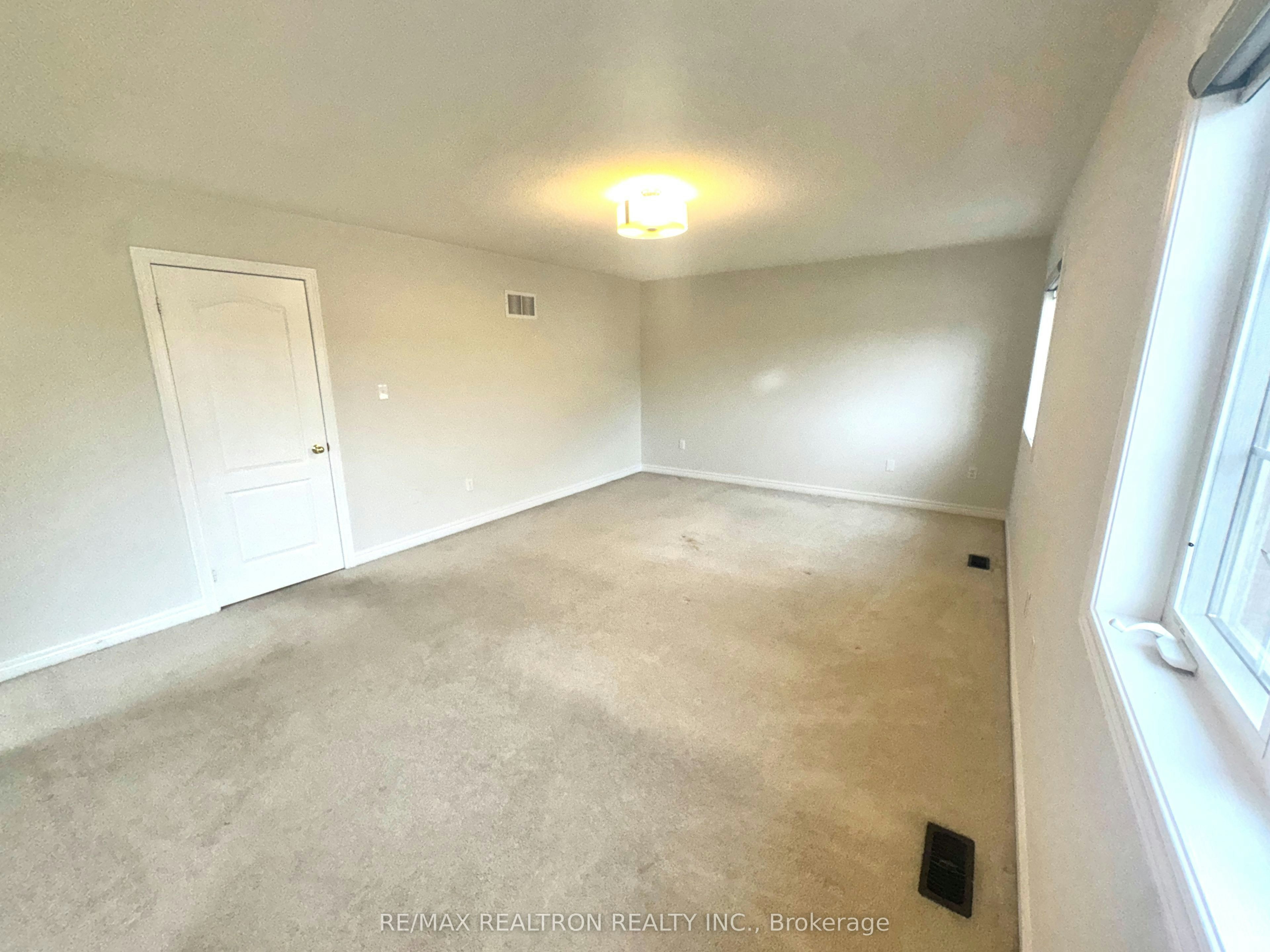1306 Blencowe Crescent, Newmarket, ON, L3X 0C4 - 15
