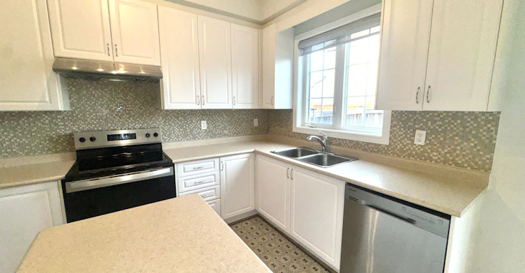 1306 Blencowe Crescent, Newmarket, ON, L3X 0C4 - 11
