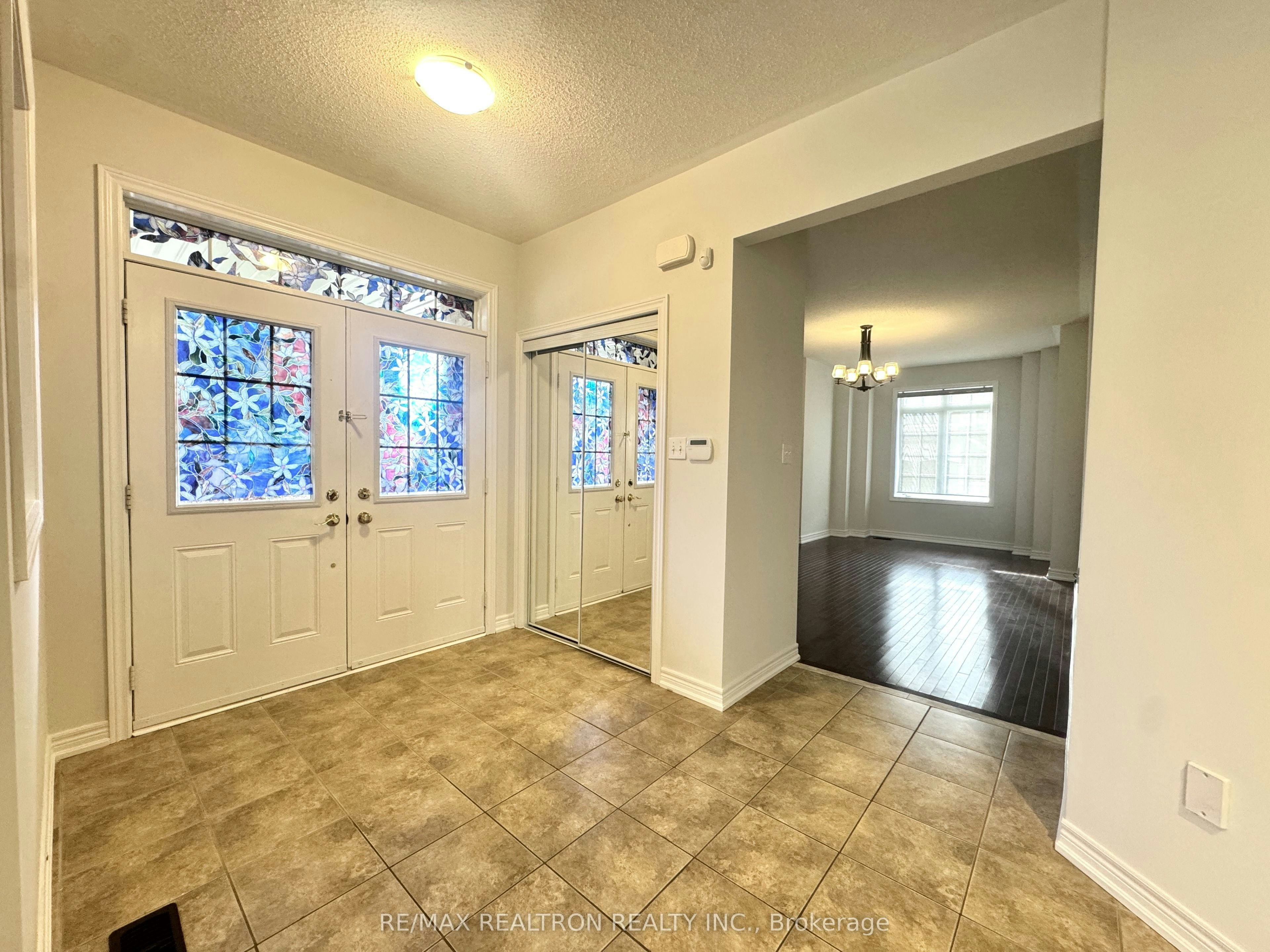 1306 Blencowe Crescent, Newmarket, ON, L3X 0C4 - 4