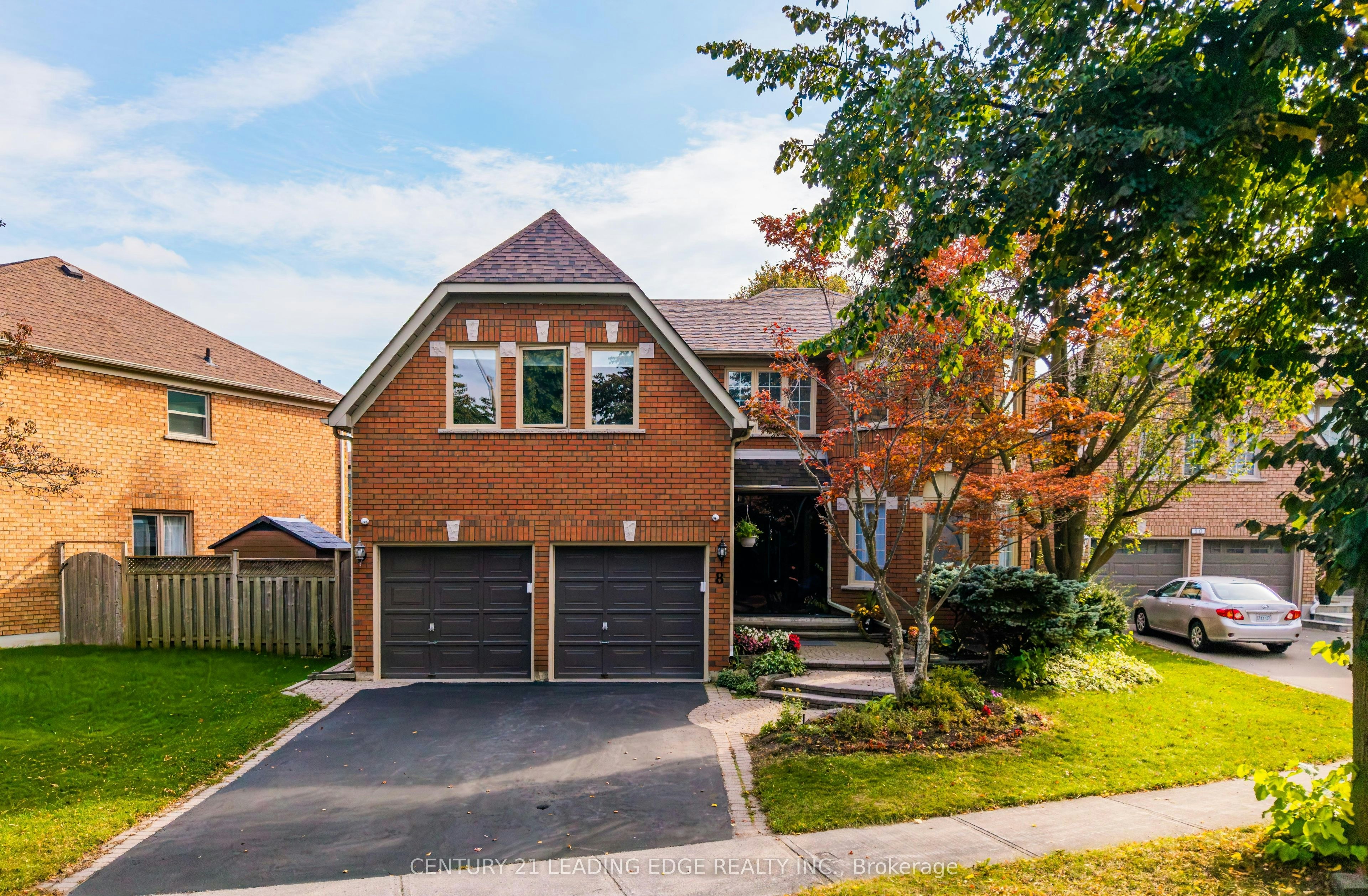 8 Mooreland Court, Markham, ON, L3P 7P8