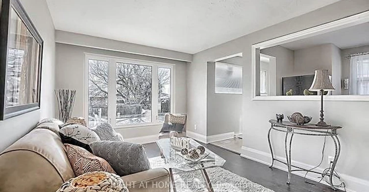 Main Fl-167 Septonne Avenue, Newmarket, ON, L3Y 2W4 - 10