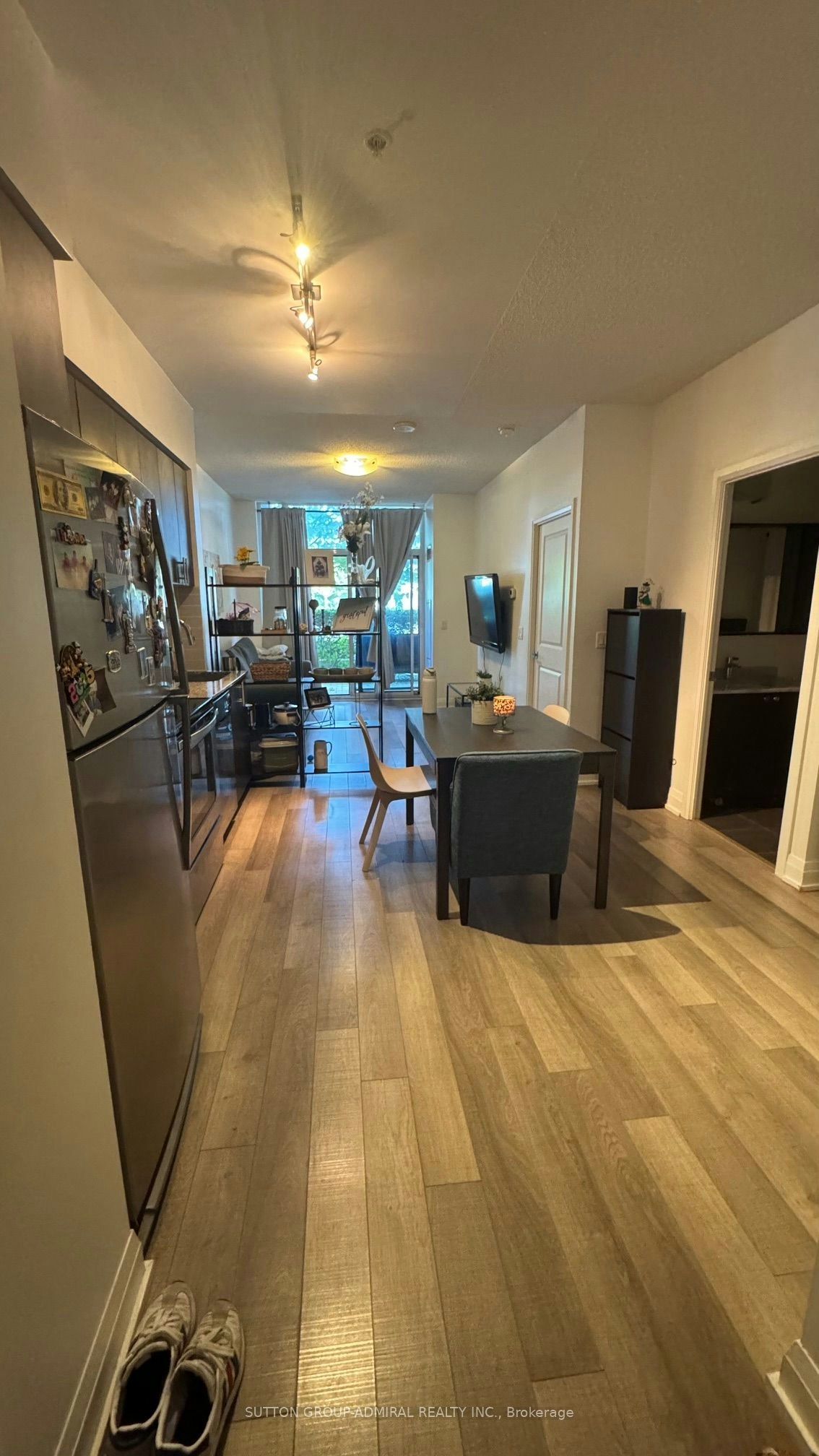 102-85 North Park Road, Vaughan, ON, L4J 0H8 - 2