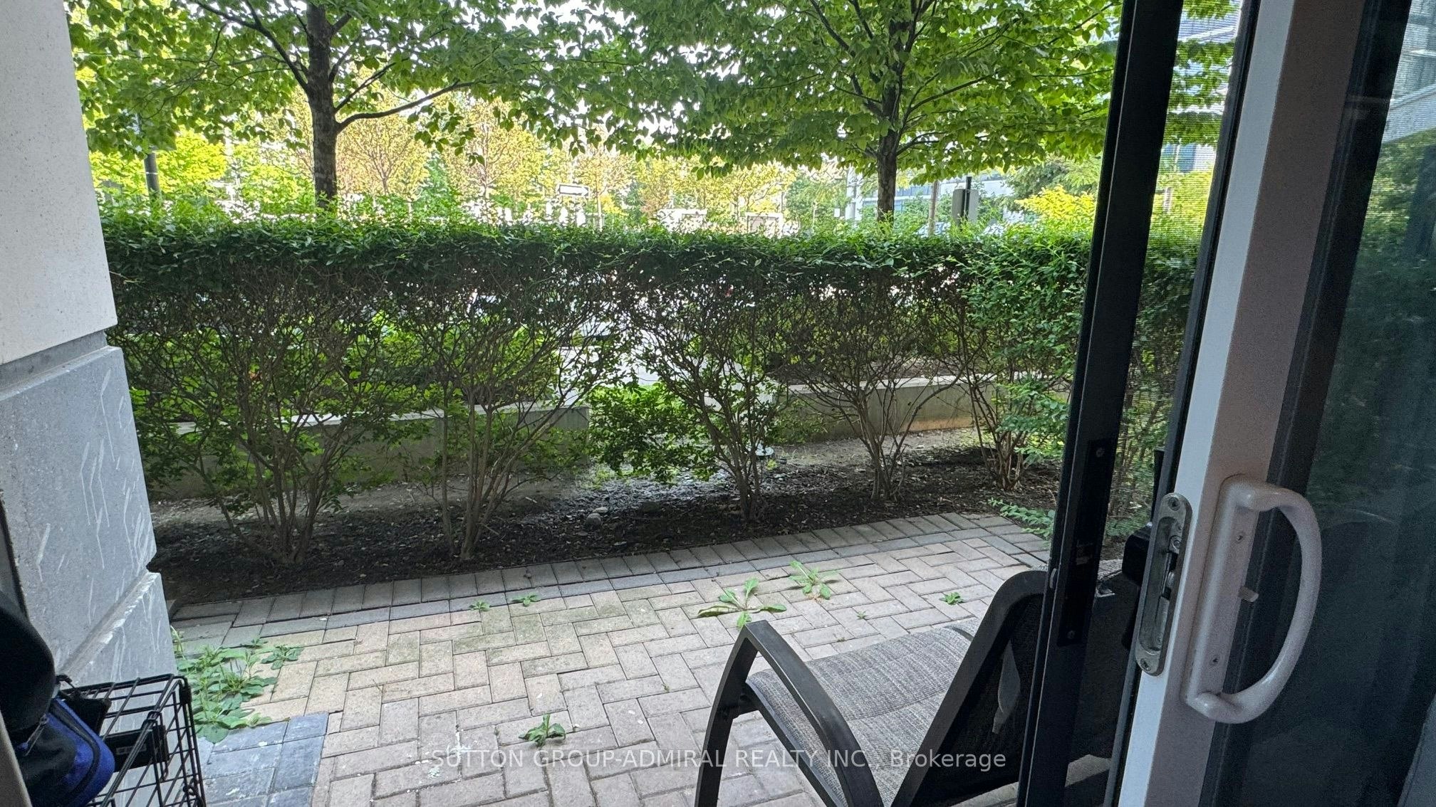 102-85 North Park Road, Vaughan, ON, L4J 0H8 - 9