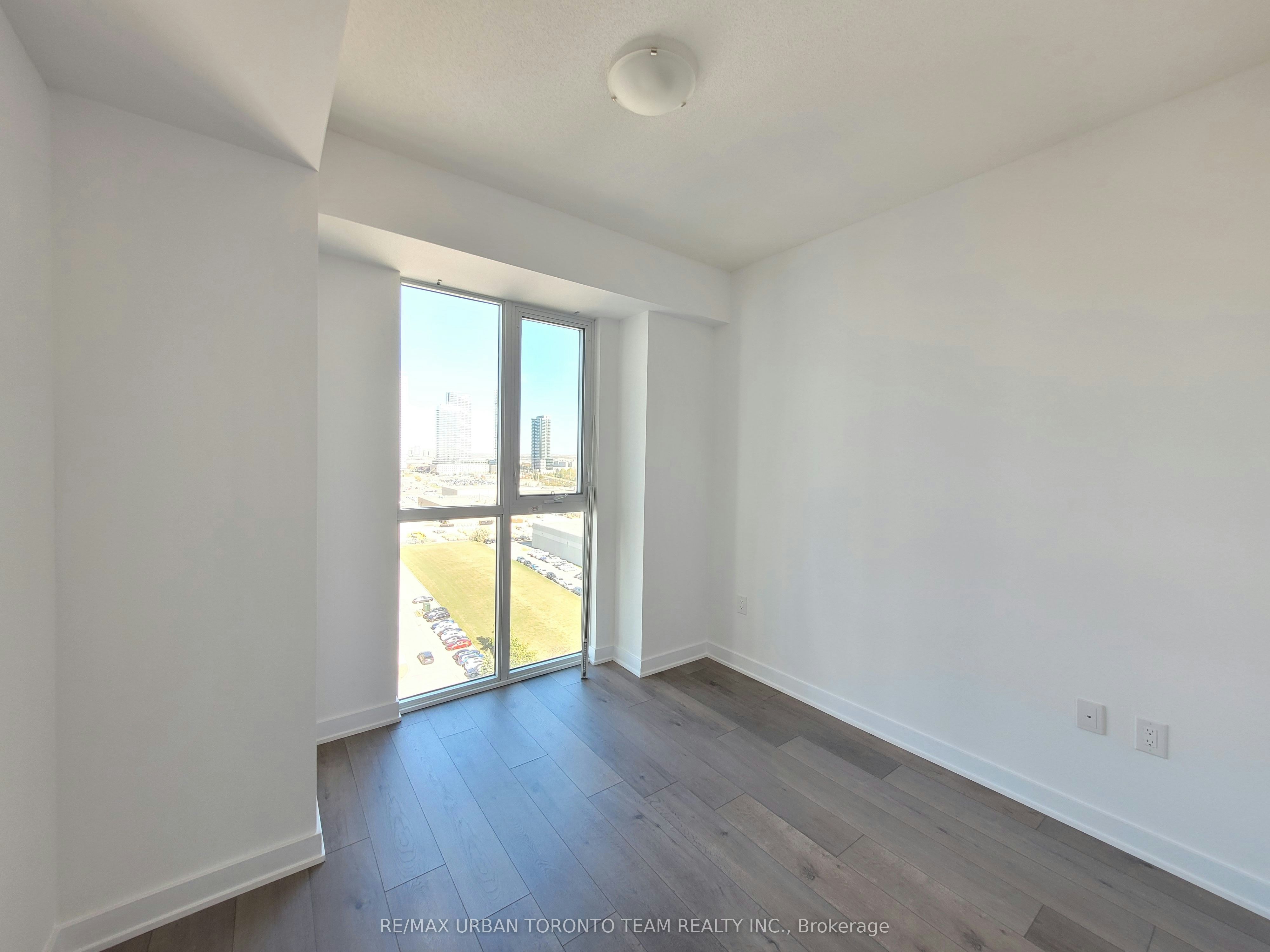 1208-60 Honeycrisp Crescent, Vaughan, ON, L4K 0M7 - 7