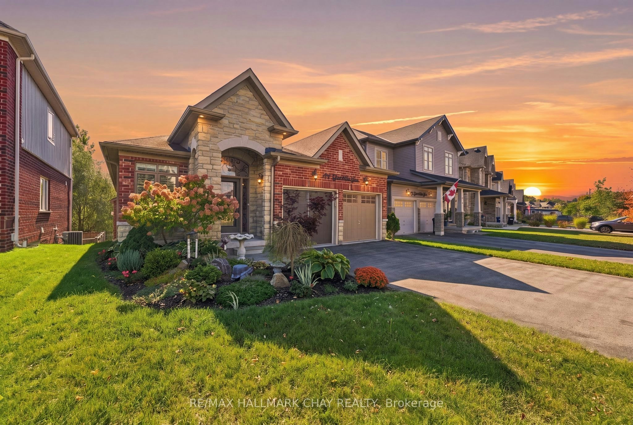 171 Gold Park Gate, Essa, ON, L3W 0B4