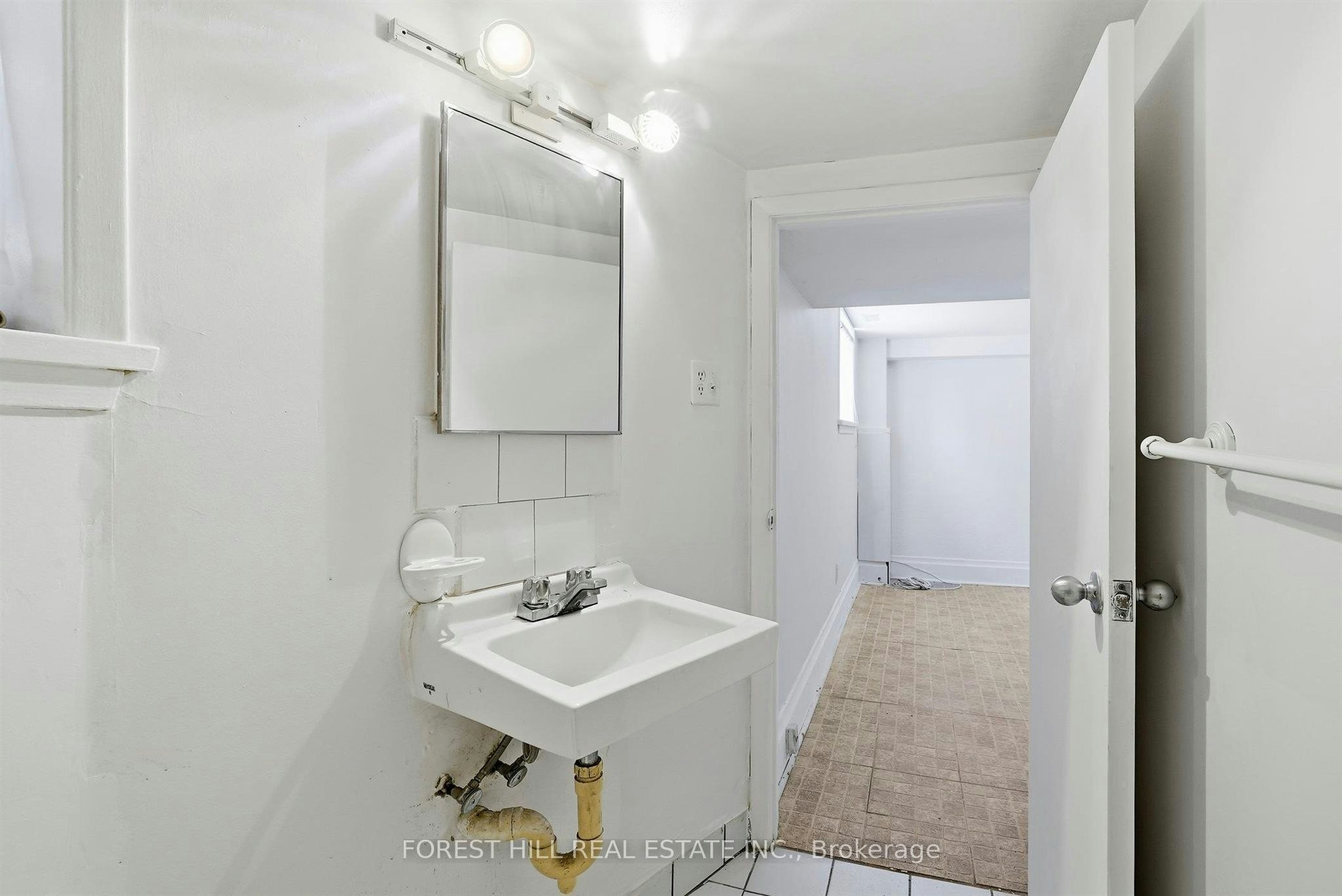 LOWER-36 Arnold Crescent, Richmond Hill, ON, L4C 3R5 - 17